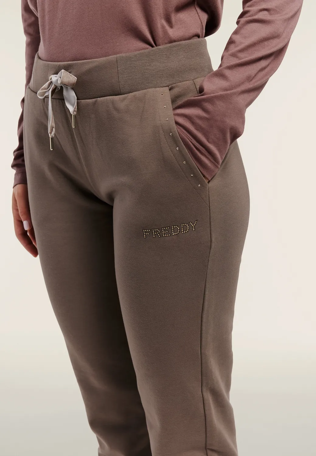 Freddy Sporthose Damen Nieten schwarz Baumwolle