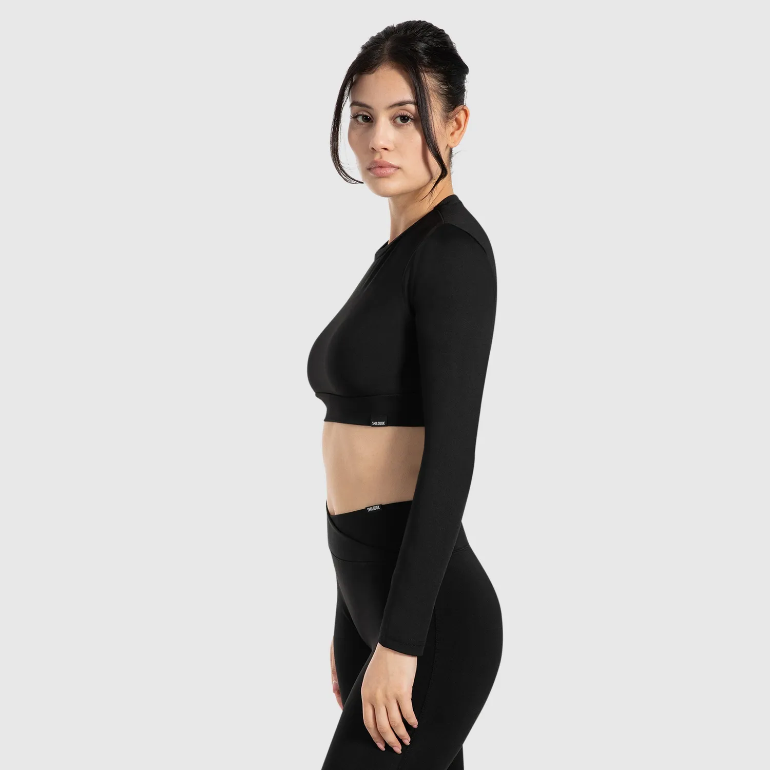 Smilodox Tisha Longsleeve Damen Schwarz Cropped