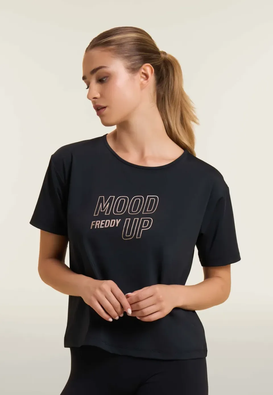 Freddy Mood Up Cropped T-Shirt Navy weite Ärmel