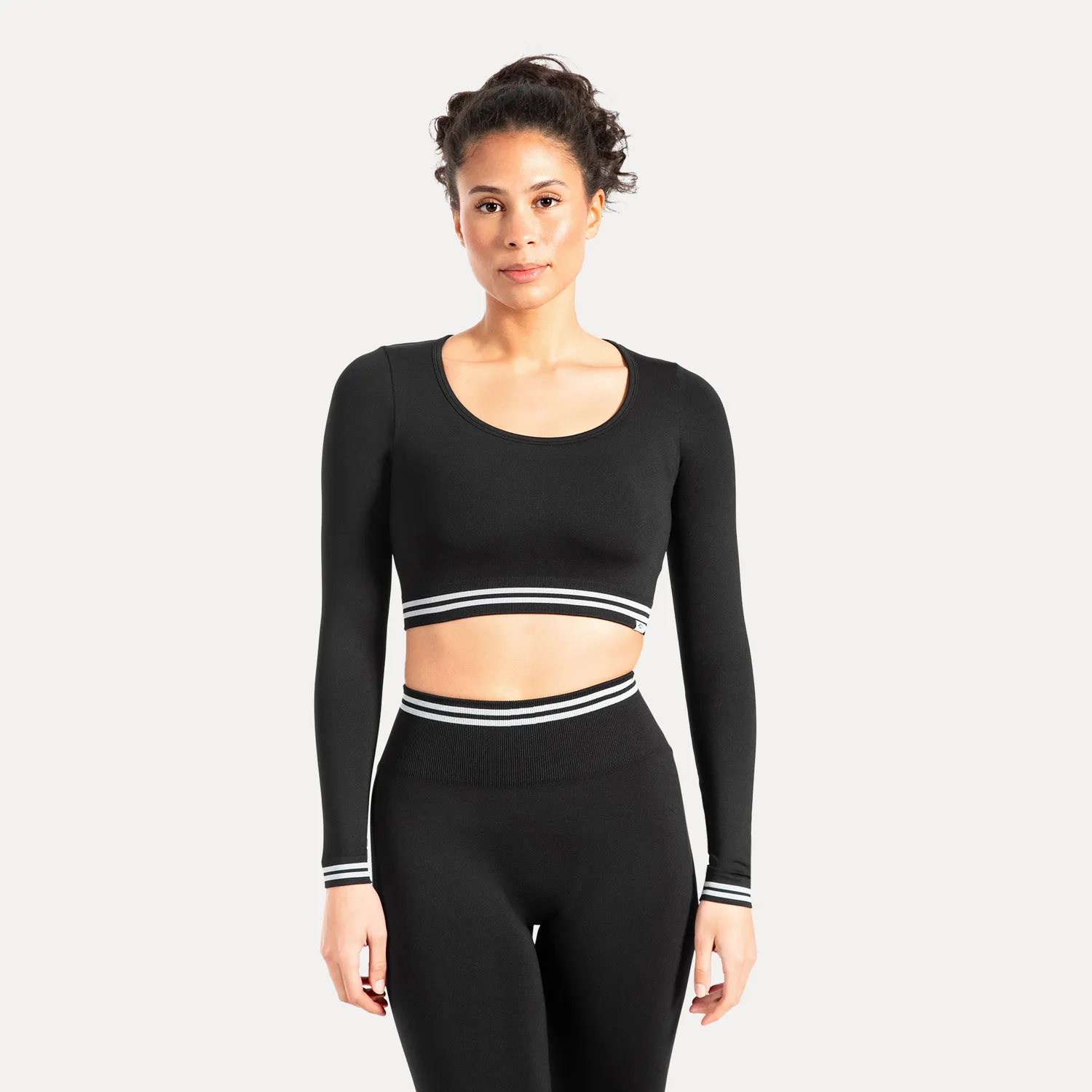 Smilodox Lunara Miriel Longsleeve Schwarz Tailliert
