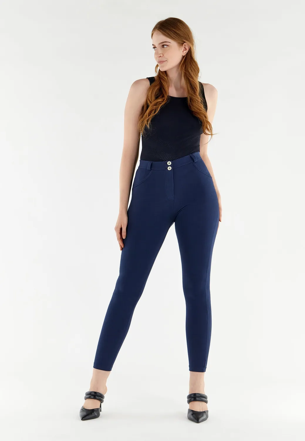 Freddy WR.UP Curvy Skinny Hose Schwarz Bio-Baumwolle