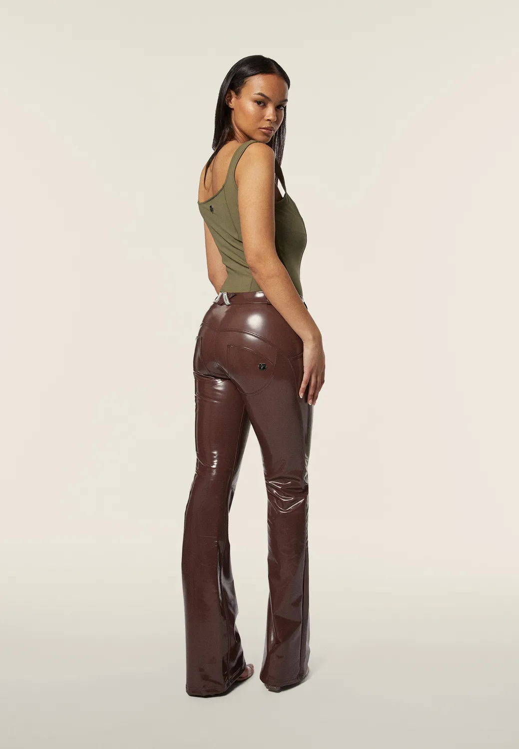 Freddy WR.UP Flare-Hose Latex Schwarz Regular recycelt