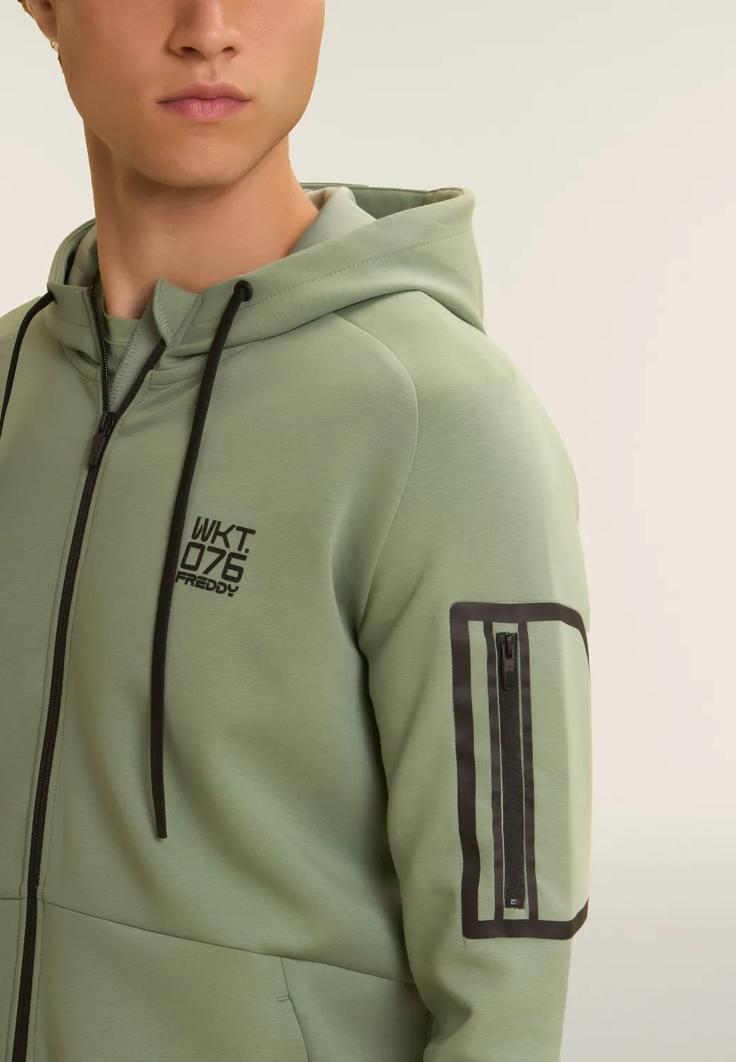 Freddy WKT.076 Kapuzenjacke Full-Zip Hellblau leicht