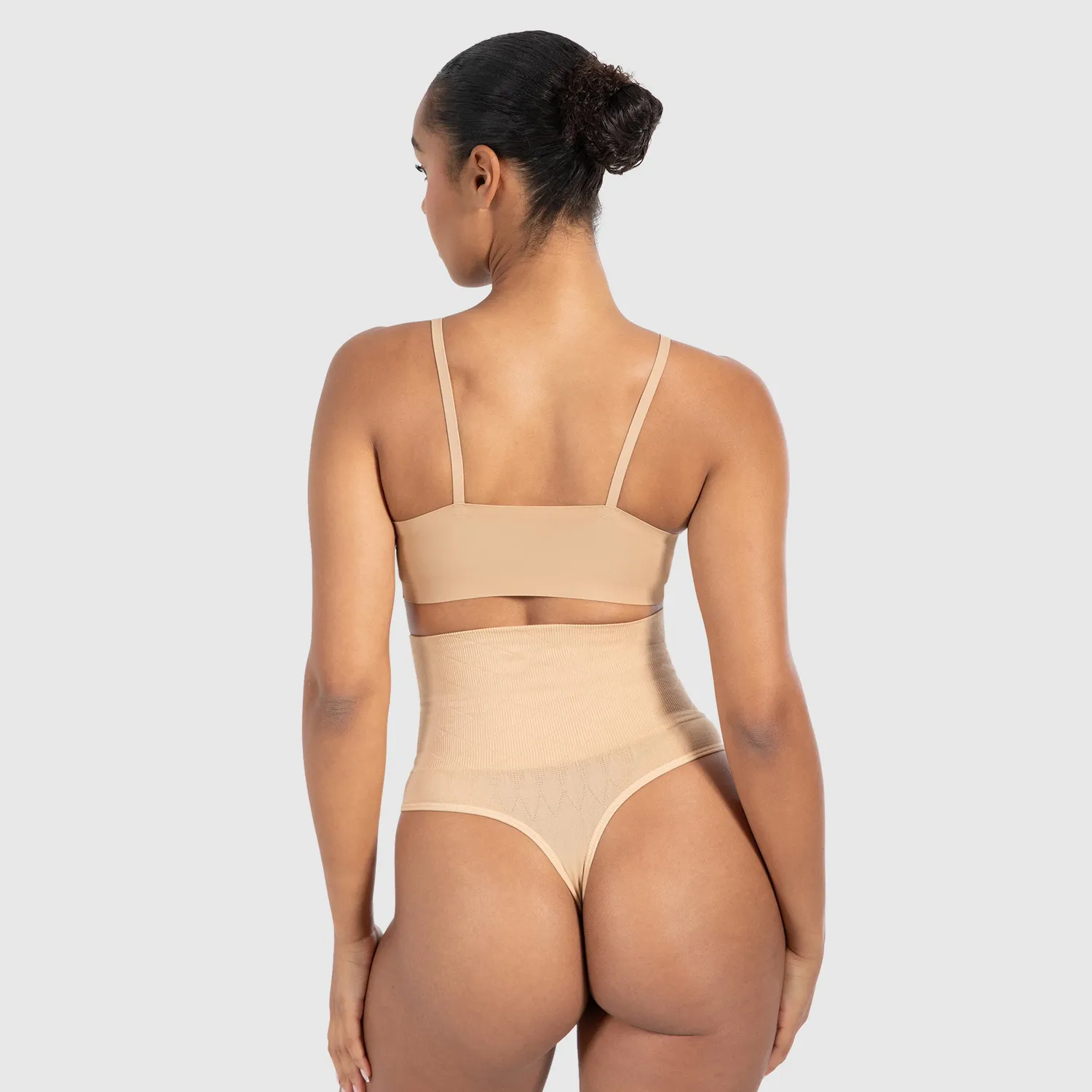 Smilodox Nysa Bralette mit Cups Schwarz nahtlos