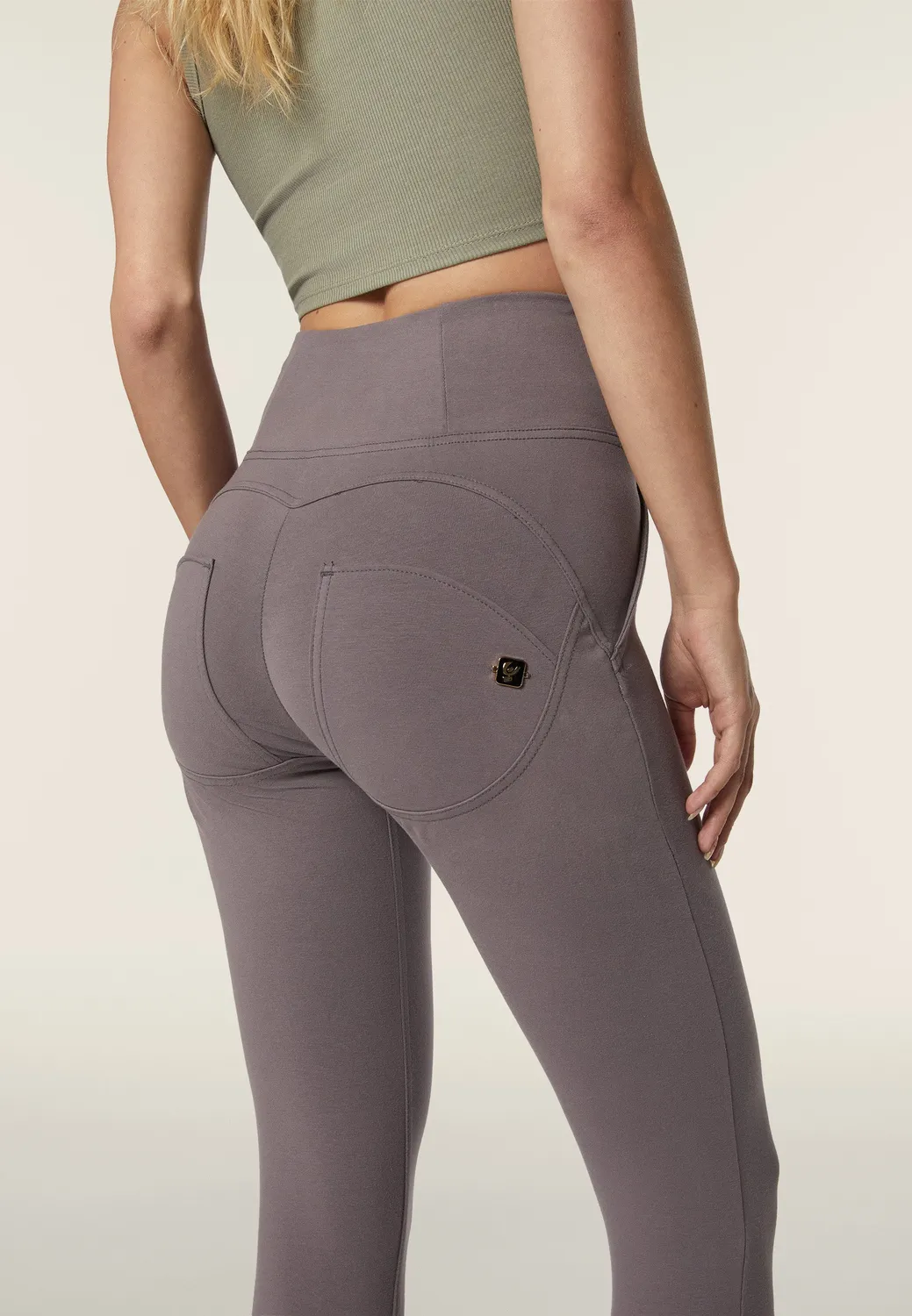 Freddy WR.UP Vita Alta Zip Push-up Hose Damen Shark High-Waist