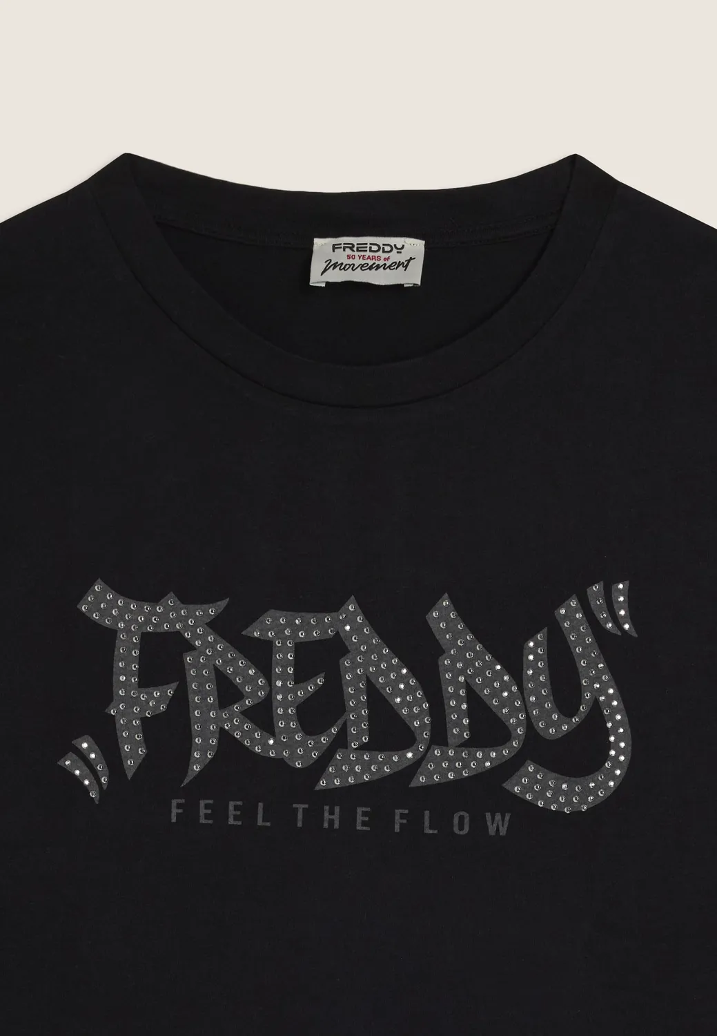 Freddy Feel the Flow T-Shirt Damen Schwarz Nieten-Print