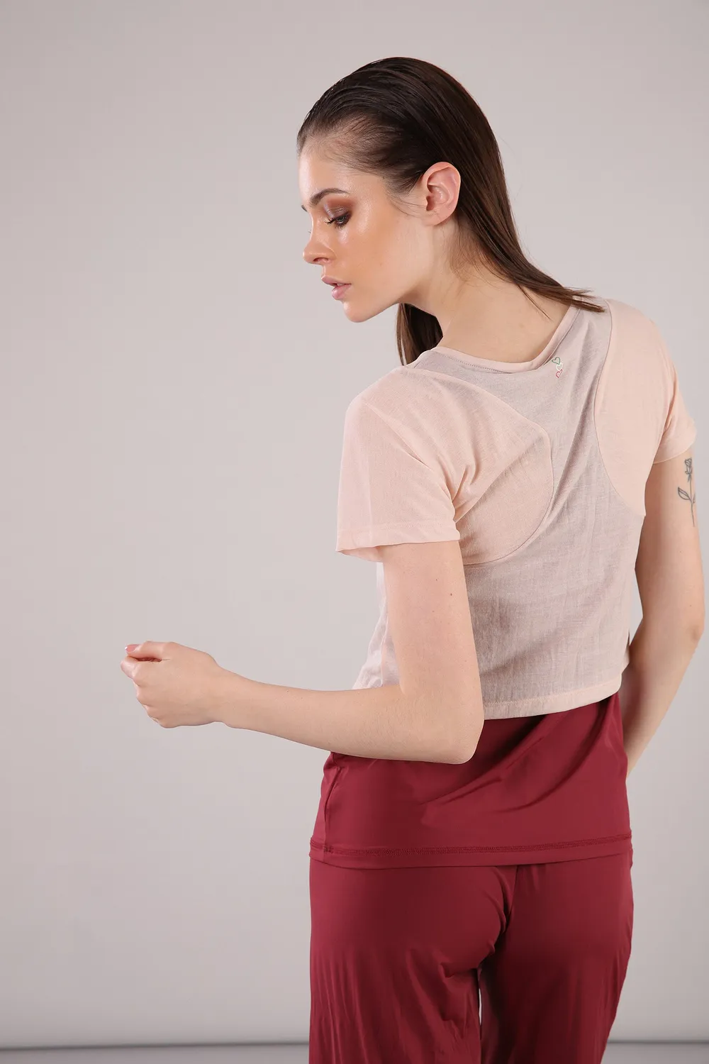 Freddy Yoga T-Shirt Kurzarm Cordovan-Cameo Rose atmungsaktiv