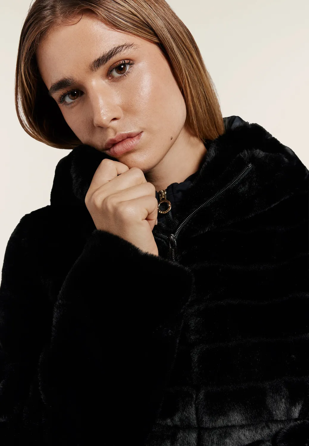 Freddy Damen Felljacke Kapuze Chanterelle Kunstfell