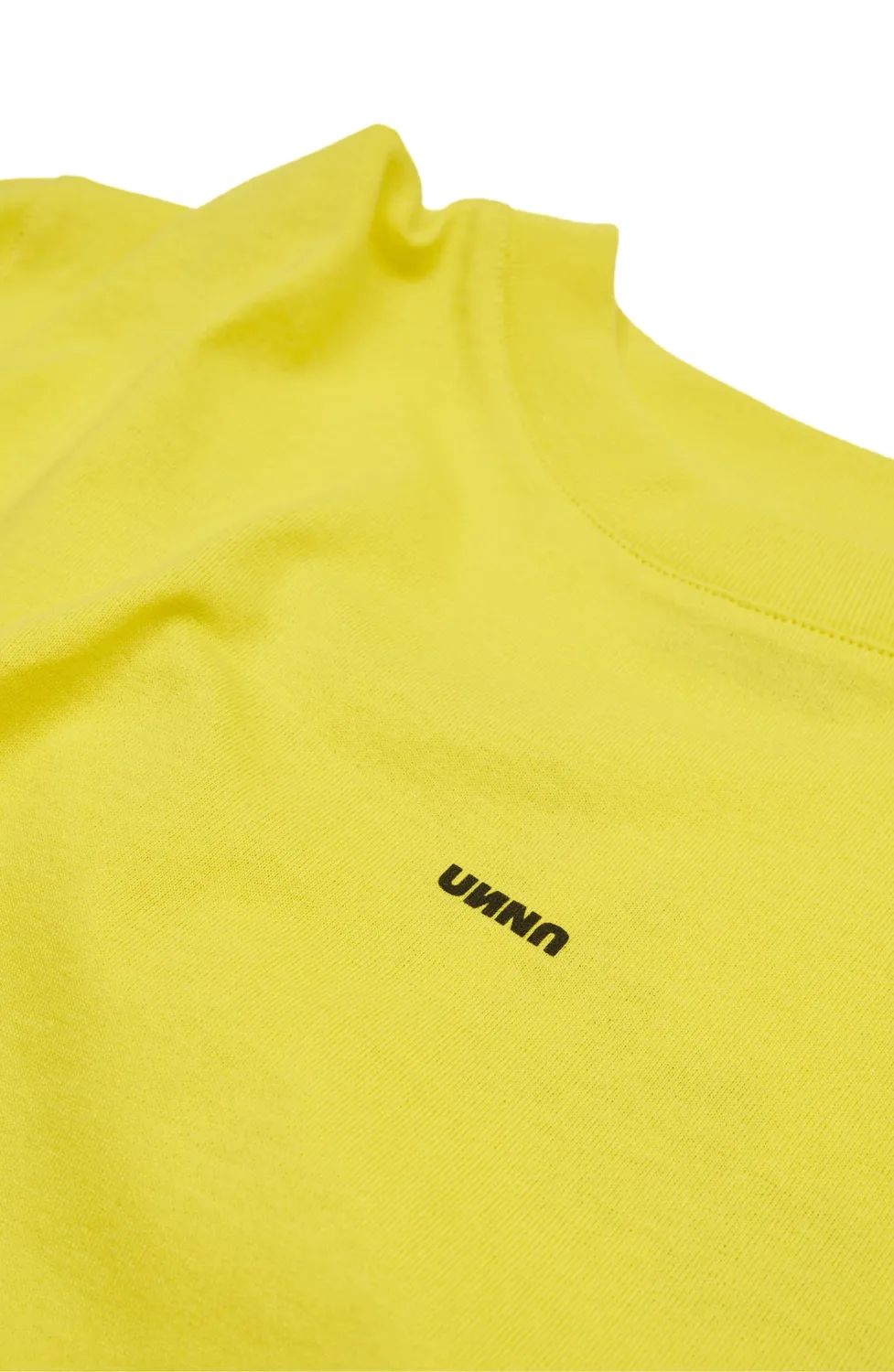 UNNA Skewed Tee Laufshirt Jell-O Yellow Bio-Baumwolle