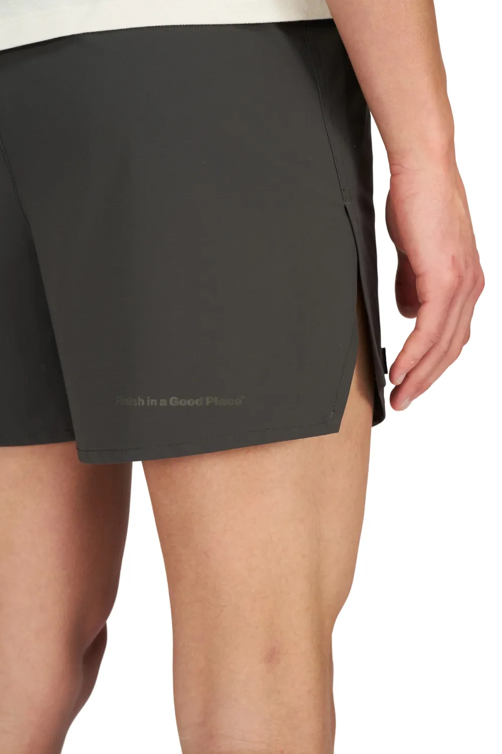 UNNA Tempo Shorts Laufshorts Herren Dark Grey Econyl