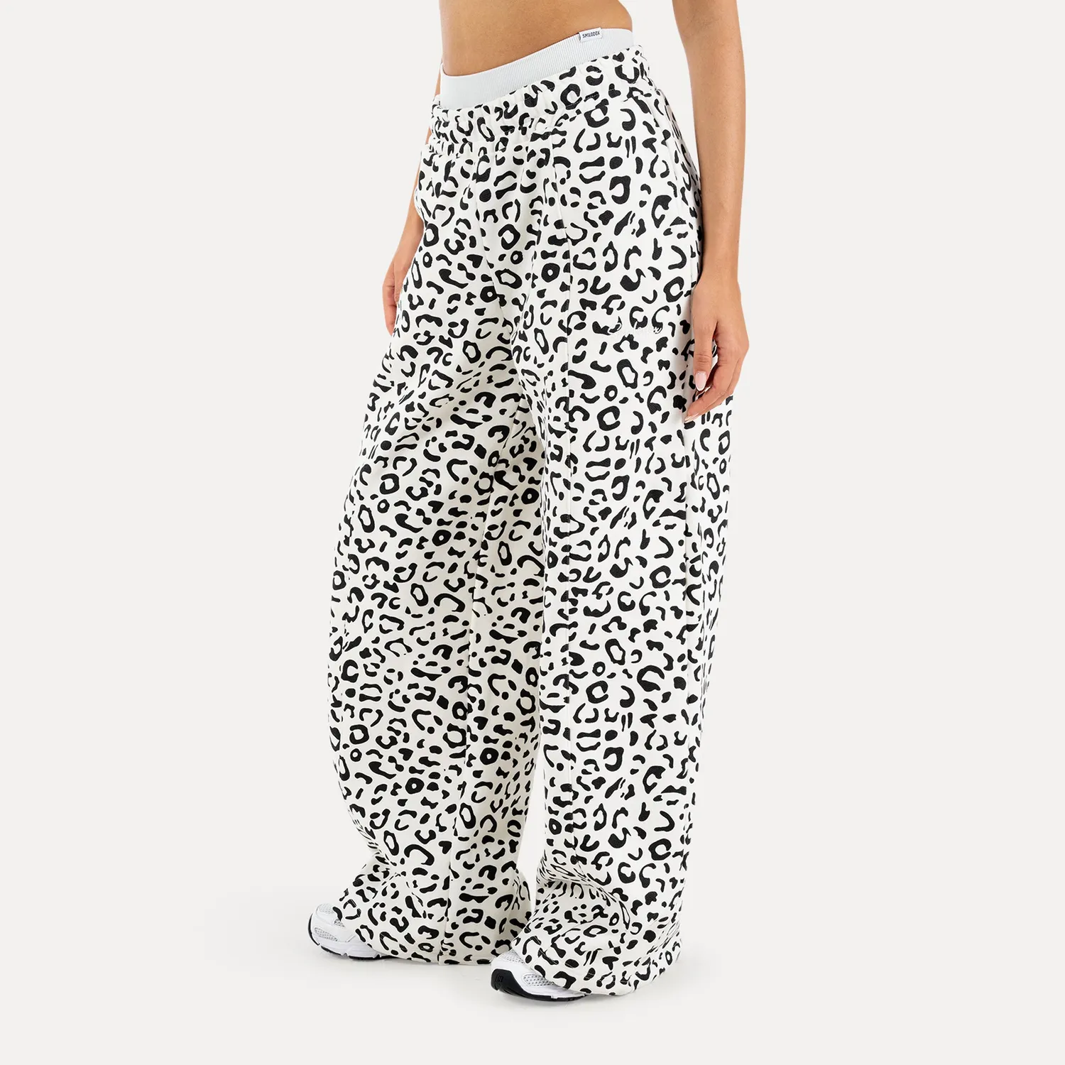 Smilodox Sorea Leora Jogginghose Dunkelblau Leo Oversize
