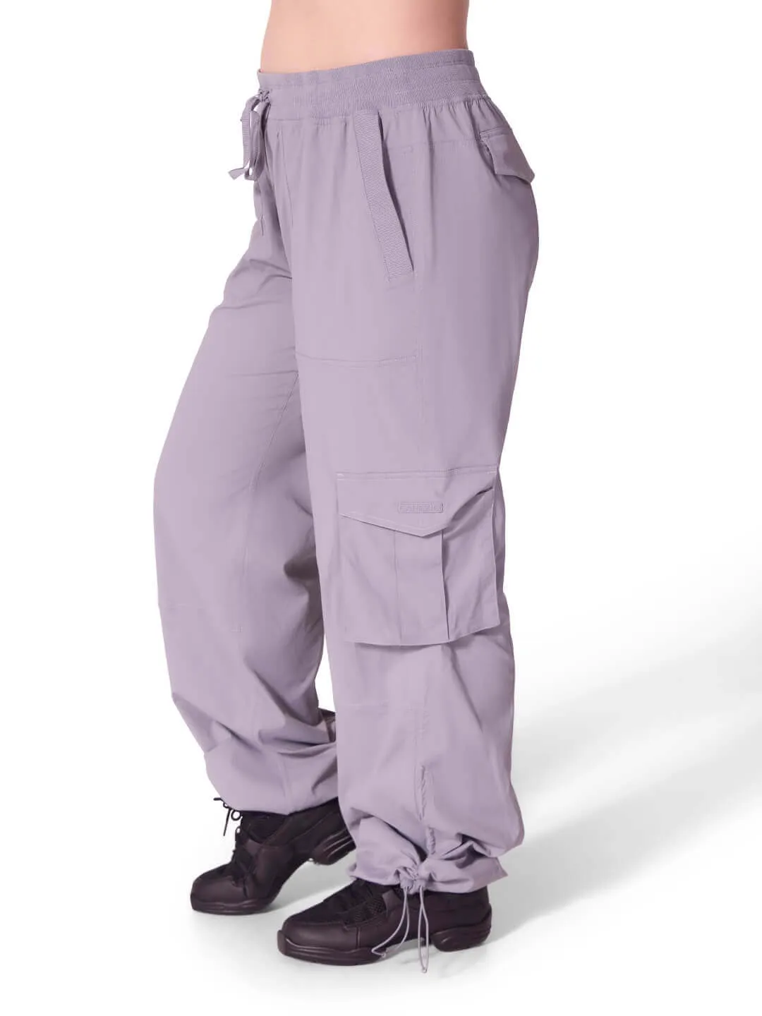 Capezio Dance Dynamics F12555W Jogger Schwarz Cargo
