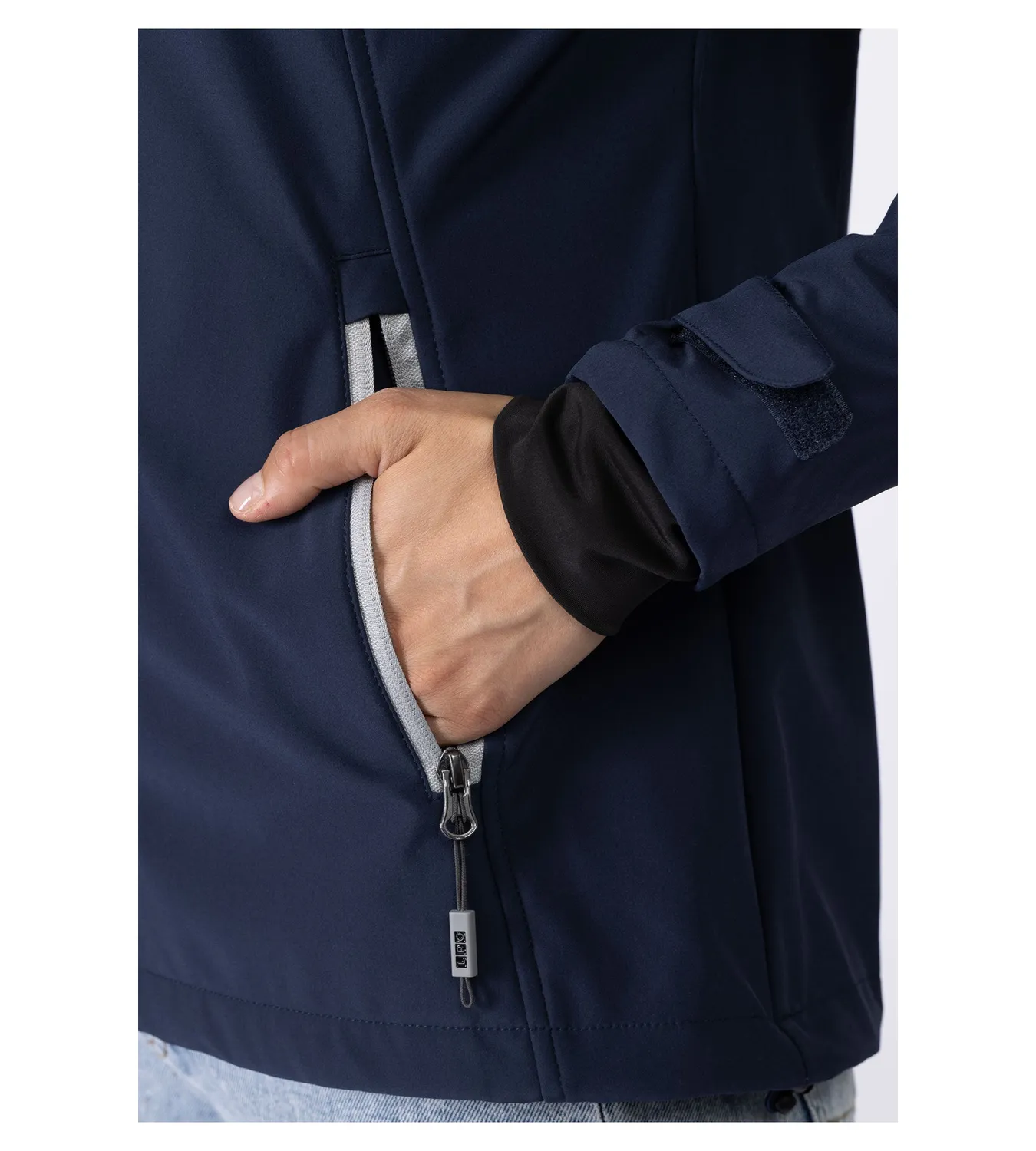 LPO Sila Softshelljacke Damen dunkelblau winddicht