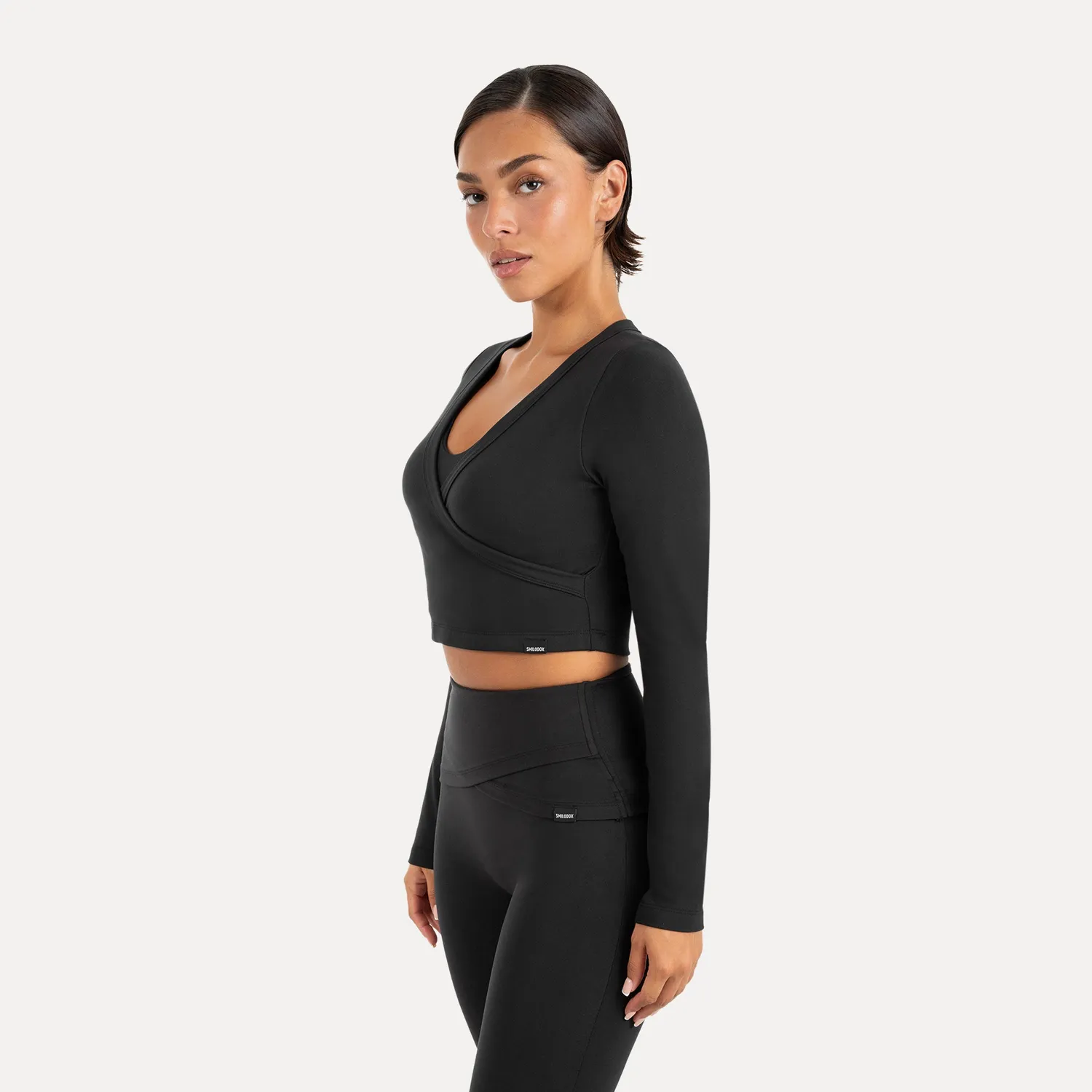 Smilodox Lunara Niora Crop Longsleeve V-Ausschnitt