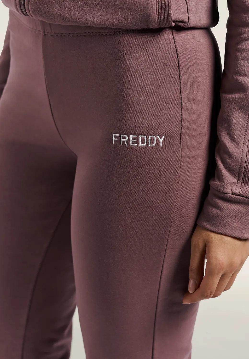 Freddy Slim Flare Sporthose Schwarz elastisch