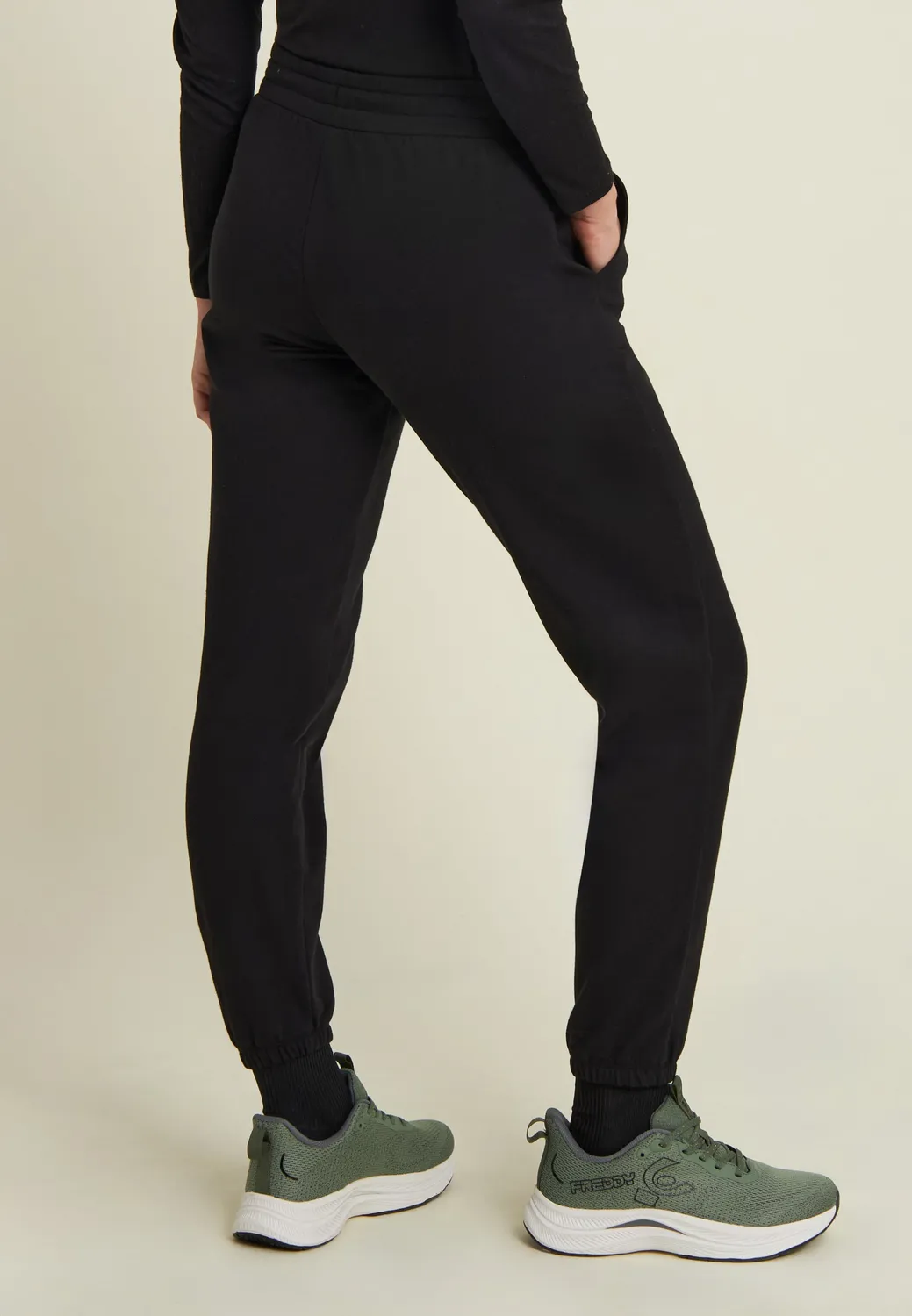 Freddy Regular Sweathose Nero elastischer Saum