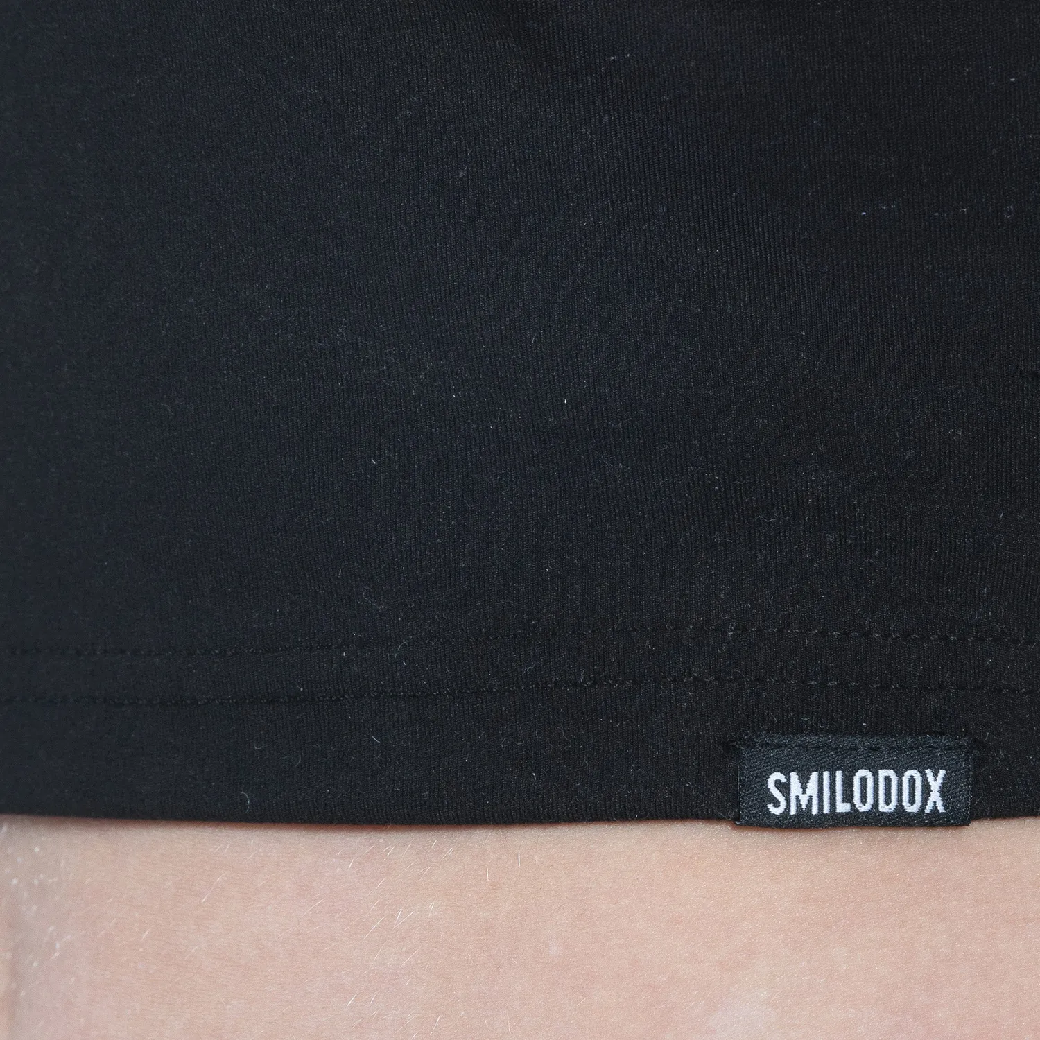 Smilodox Lunara Kenna Crop Shirt Schwarz tailliert