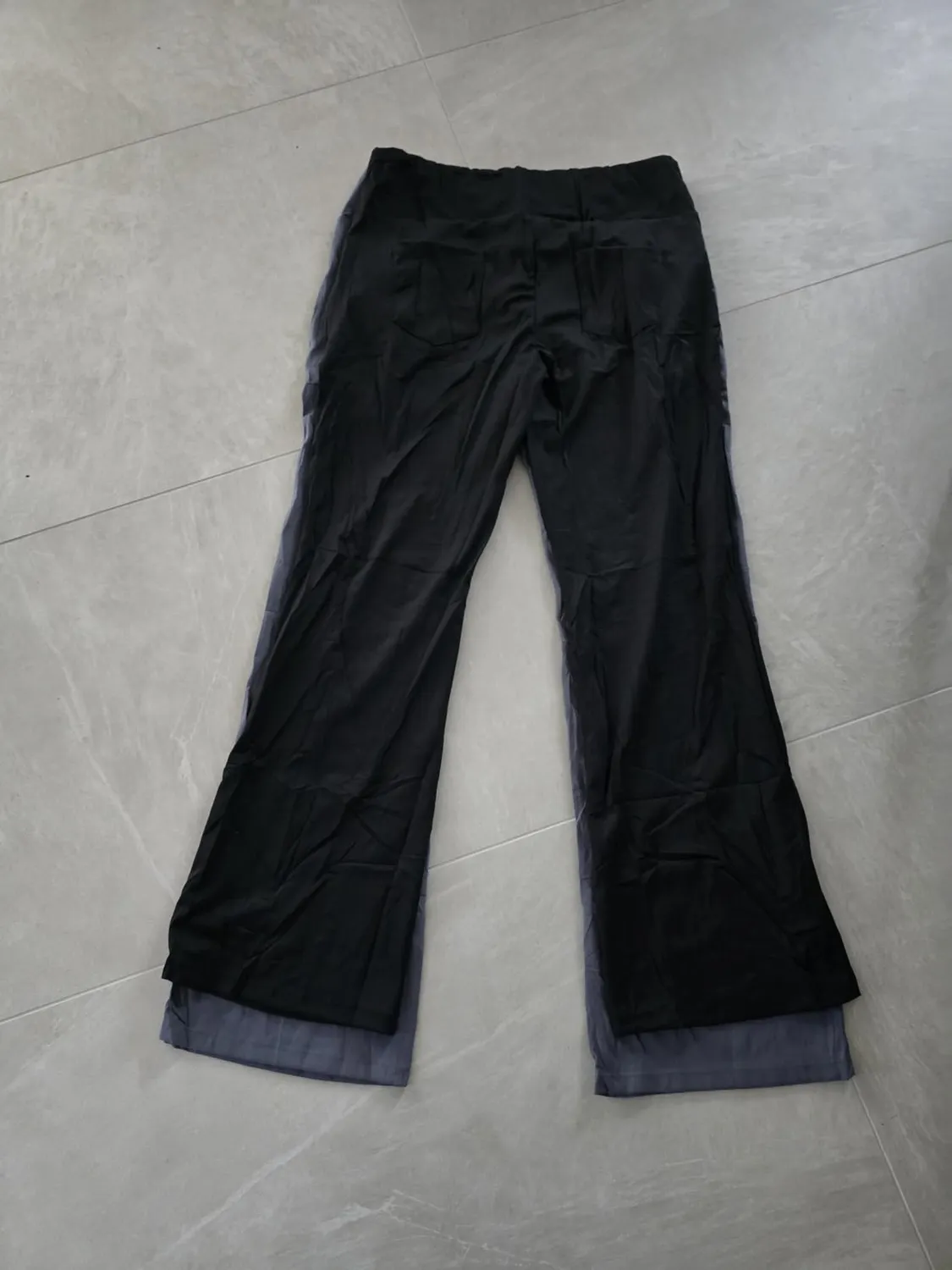 SINOPHANT Yogahose Flared High Waist Schwarz mit Taschen