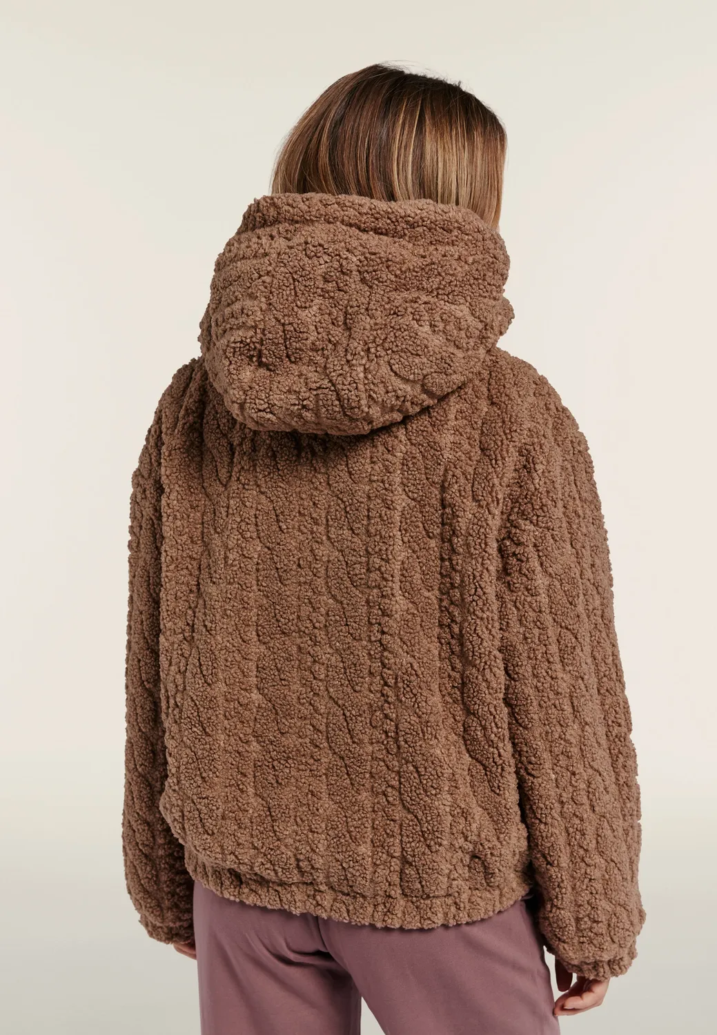 Freddy Sherpa Jacke mit Kapuze Chanterelle M45 Zopfstrick