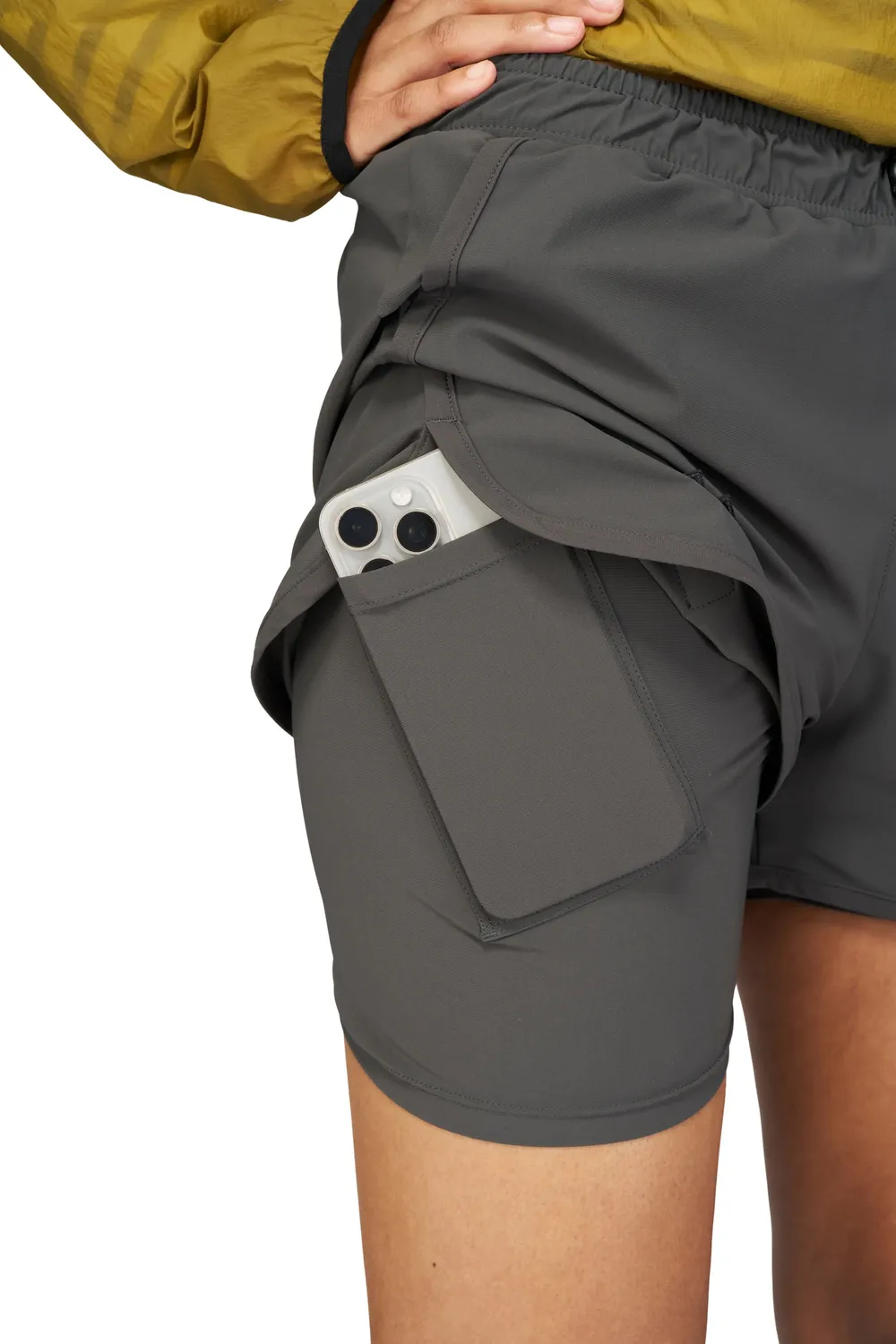 UNNA Flow Shorts 3 Laufshorts Damen Dark Grey Econyl