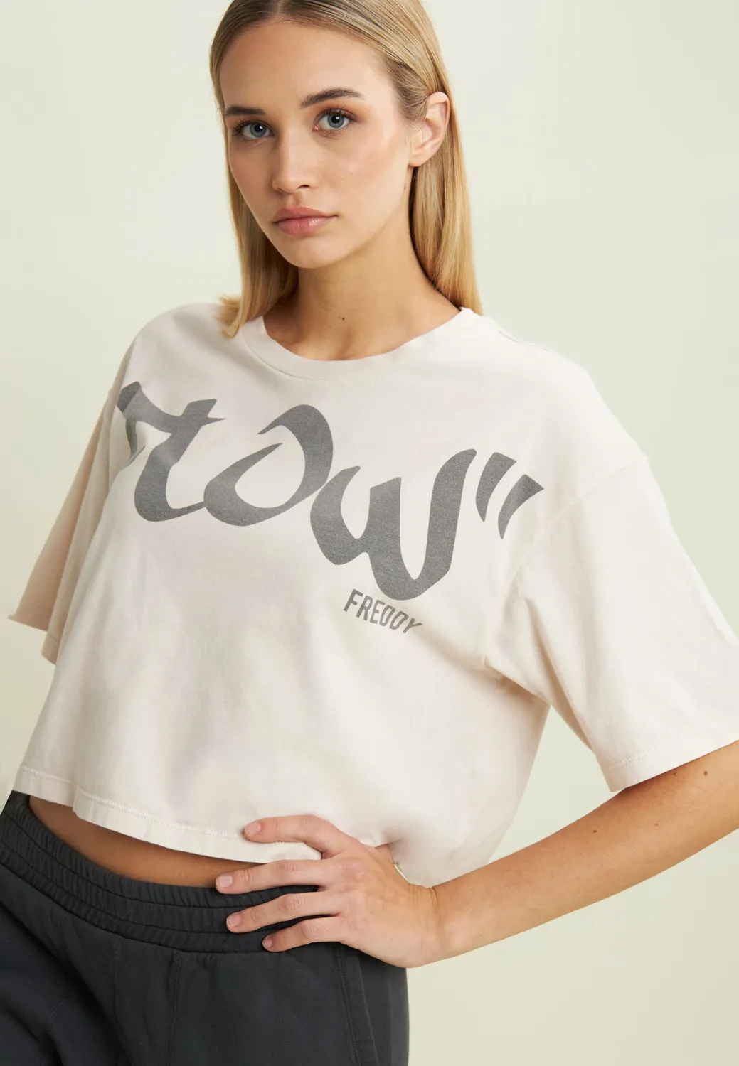 Freddy Flow Cropped T-Shirt Gray Asphalt Print